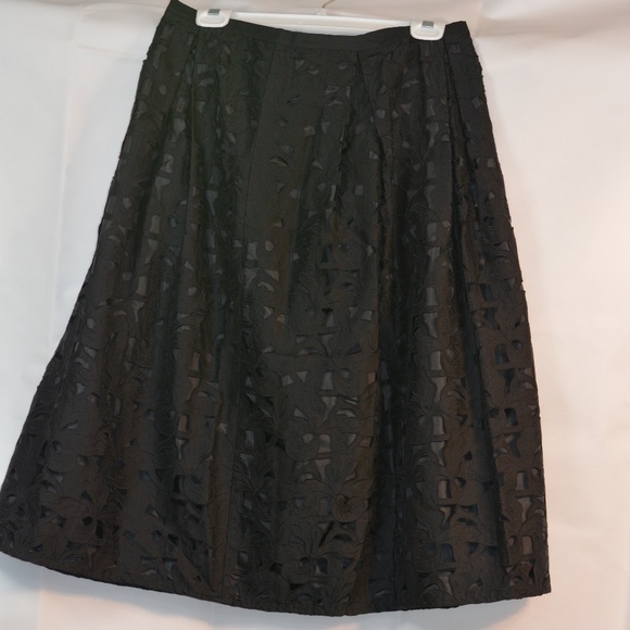 100% Silk Cut Lace Black Skirt SZ 14 Talbots - Picture 2 of 7